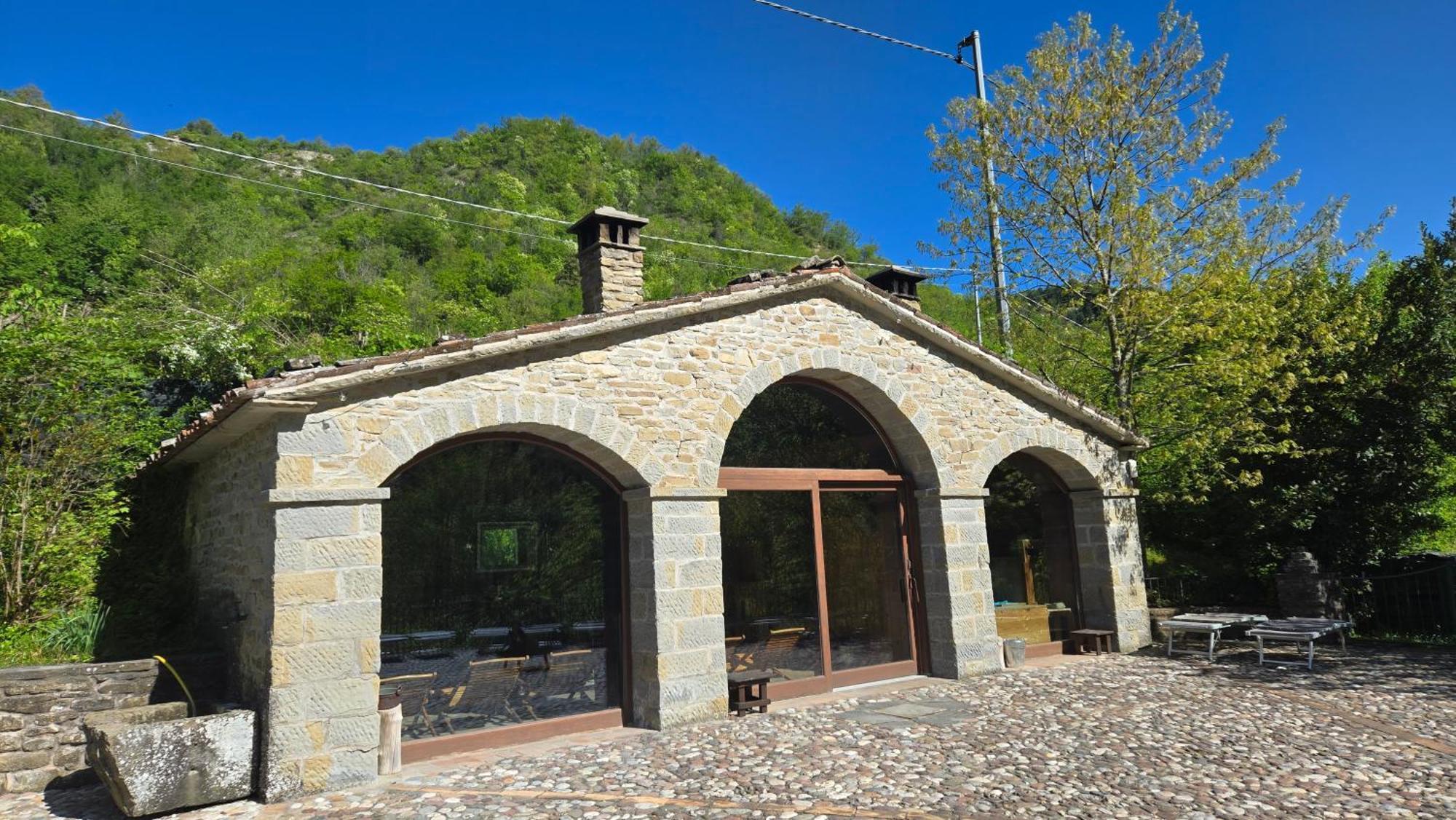 מראדי Borgo Corniola B&B Naturista מראה חיצוני תמונה